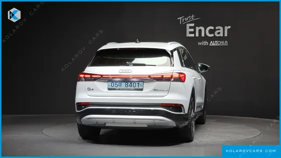AUDI Q4 E-TRON 40 PREMIUM