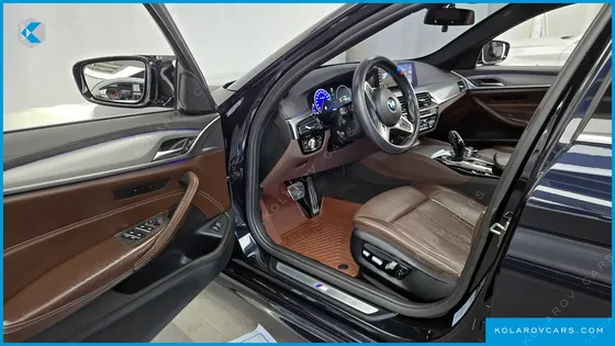 BMW 5 SERIES 520D XDRIVE M SPORT PACKAGE PLUS