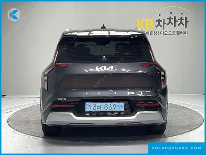 KIA EV9 LONG RANGE 4WD