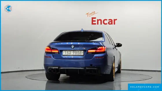 BMW M5 M5 SEDAN