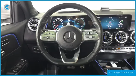 MERCEDES EQB EQB300 4MATIC AMG LINE