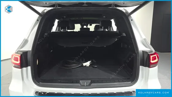 MERCEDES EQB EQB300 4MATIC AMG LINE