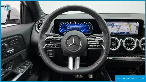MERCEDES EQB EQB300 4MATIC AMG LINE