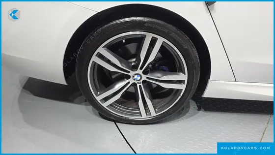 BMW GRAN TURISMO (GT) 630I XDRIVE M SPORT