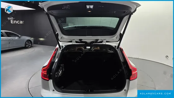 VOLVO V60 B5 ULTRA AWD