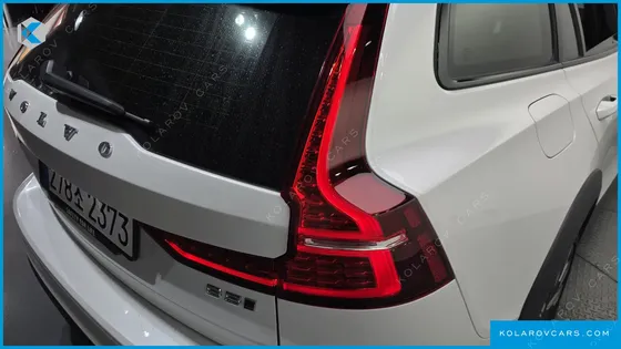VOLVO V60 B5 ULTRA AWD