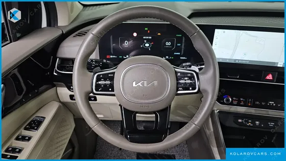 KIA CARNIVAL HEV 9SEATER SIGNATURE