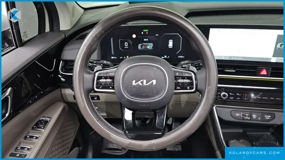 KIA CARNIVAL HEV 9SEATER SIGNATURE