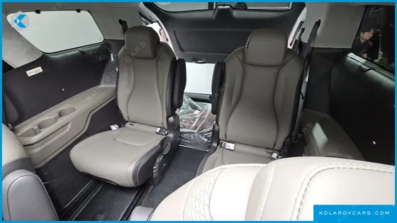 KIA CARNIVAL HEV 9SEATER SIGNATURE