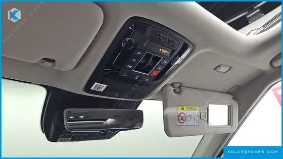 KIA CARNIVAL HEV 9SEATER SIGNATURE