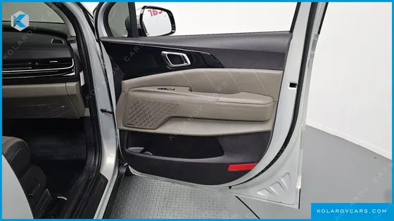 KIA CARNIVAL HEV 9SEATER SIGNATURE