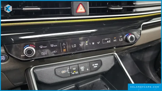 KIA CARNIVAL HEV 9SEATER SIGNATURE