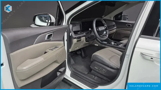 KIA CARNIVAL HEV 9SEATER NOBLESS