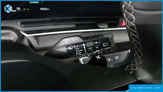 KIA CARNIVAL HEV 9SEATER NOBLESS