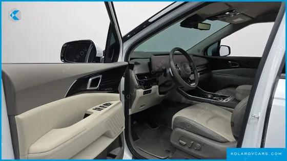 KIA CARNIVAL HEV 9-SEATER HI-LIMOUSINE