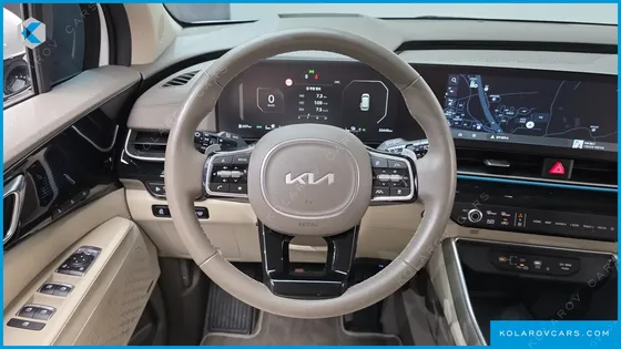 KIA CARNIVAL HEV 9-SEATER HI-LIMOUSINE