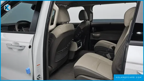 KIA CARNIVAL HEV 9SEATER SIGNATURE
