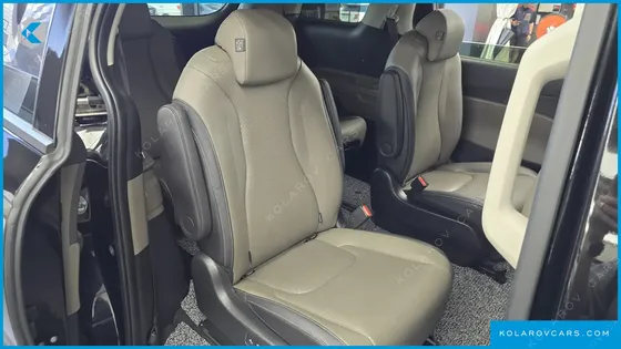 KIA CARNIVAL HEV 9SEATER NOBLESS