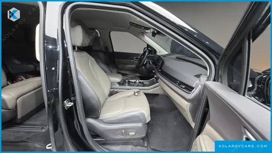 KIA CARNIVAL DIESEL 7-SEATER NOBLESSE