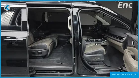 KIA CARNIVAL DIESEL 7-SEATER NOBLESSE