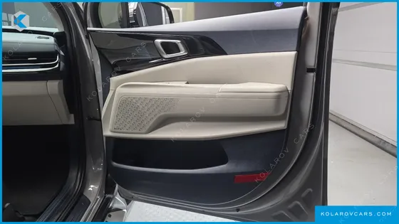 KIA CARNIVAL HEV 9SEATER GRAVITY
