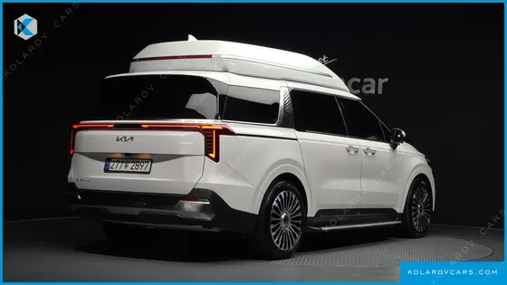 KIA CARNIVAL GASOLINE 7-SEATER HI LIMOUSINE