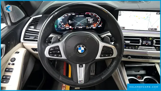 BMW X5 M50I