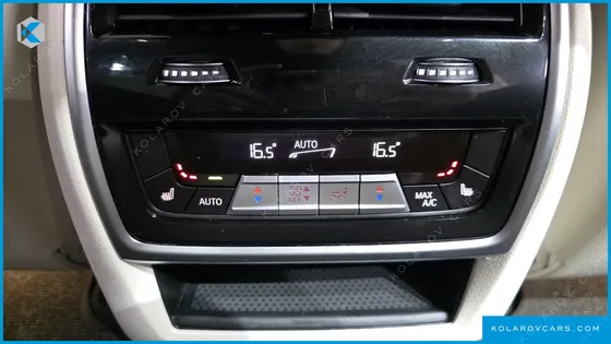 BMW X5 M50I