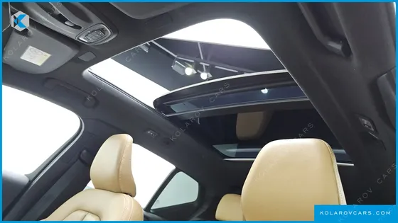VOLVO XC40 B4 INSCRIPTION