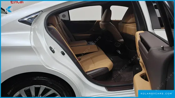 LEXUS ES LUXURY PLUS