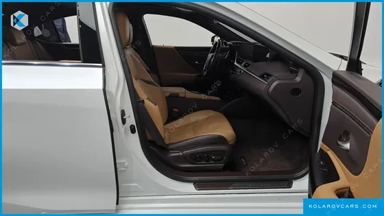 LEXUS ES LUXURY PLUS