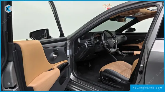 LEXUS ES LUXURY PLUS