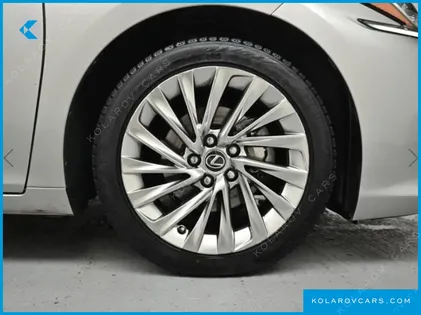 LEXUS ES LUXURY PLUS