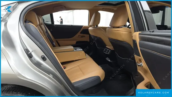 LEXUS ES EXECUTIVE