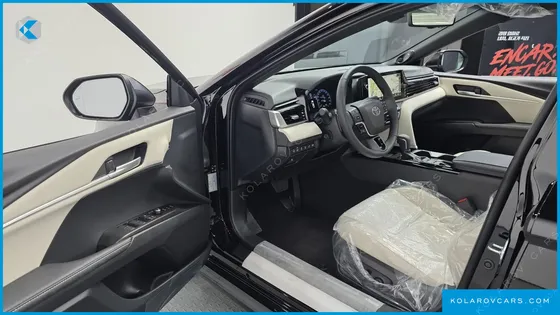 TOYOTA CAMRY 2.5 XLE PREMIUM HYBRID