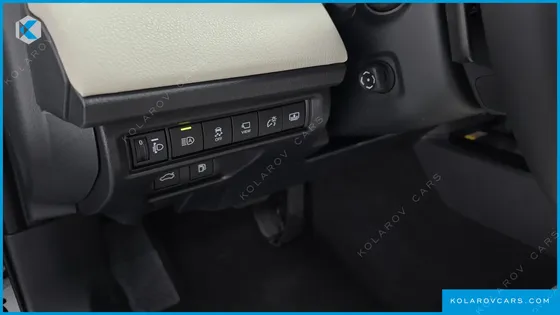 TOYOTA CAMRY 2.5 XLE PREMIUM HYBRID