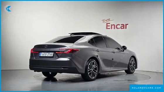 TOYOTA CAMRY 2.5 XLE PREMIUM HYBRID