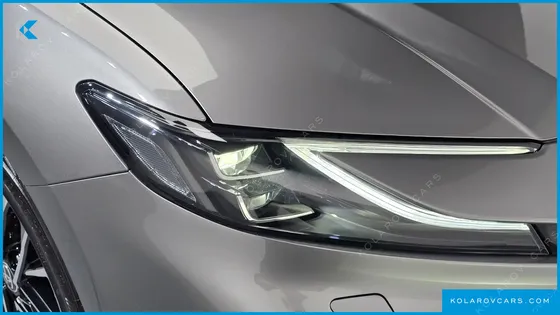 TOYOTA CAMRY 2.5 XLE PREMIUM HYBRID
