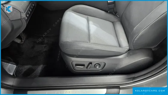 TOYOTA CAMRY 2.5 XLE PREMIUM HYBRID