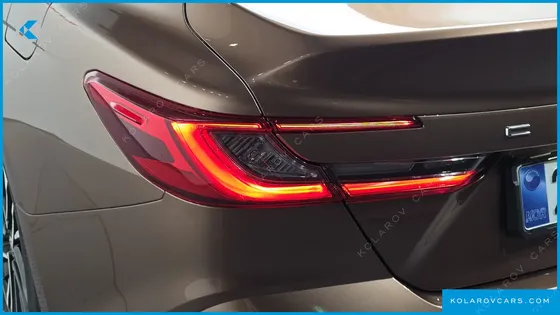 TOYOTA CAMRY 2.5 XLE PREMIUM HYBRID
