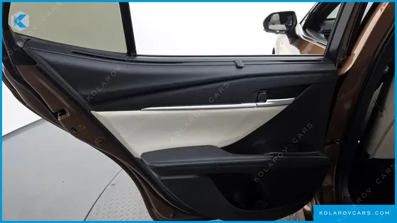 TOYOTA CAMRY 2.5 XLE PREMIUM HYBRID