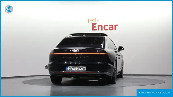 HYUNDAI GRANDEUR CALLIGRAPHY