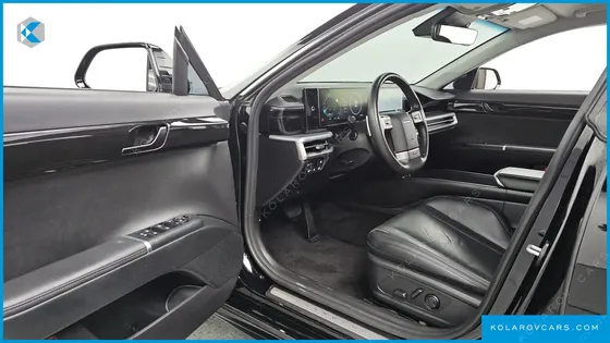 HYUNDAI GRANDEUR PREMIUM