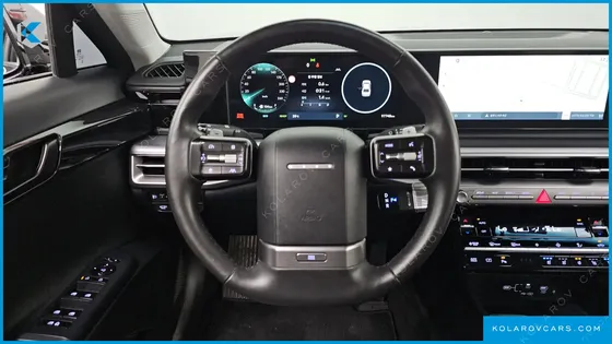 HYUNDAI GRANDEUR PREMIUM