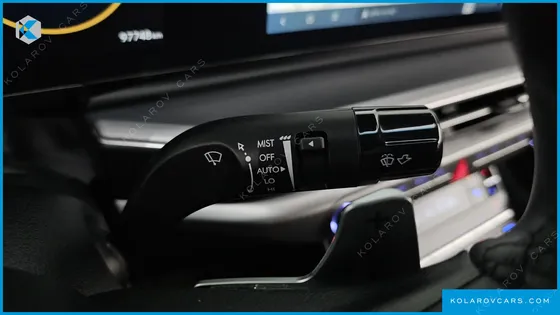 HYUNDAI GRANDEUR PREMIUM