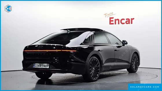 HYUNDAI GRANDEUR CALLIGRAPHY