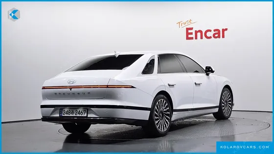 HYUNDAI GRANDEUR CALLIGRAPHY