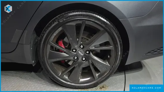 GENESIS G70 GASOLINE 3.3T 2WD