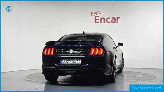 FORD MUSTANG GT COUPE