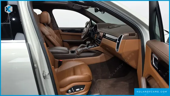 PORSCHE CAYENNE 3.0